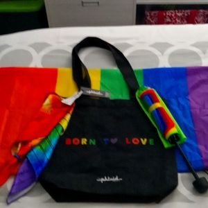 Born To Love......THE Phluid